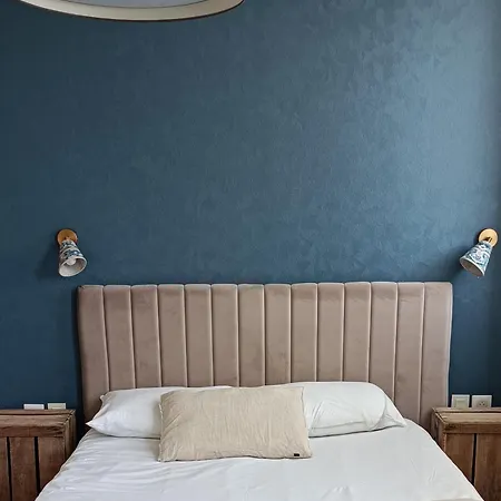 Le Neptune Hotel